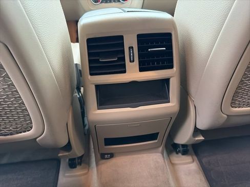 Used 2014 Mercedes-Benz ML 350 4MATIC image 23