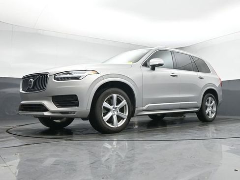 Used 2023 Volvo XC90 B5 Core image 38