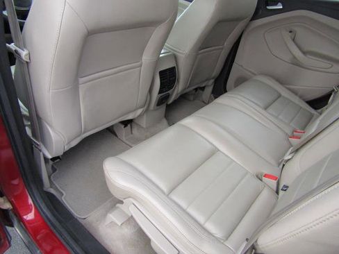 Used 2016 Ford Escape SE w/ SE Leather Comfort Package image 12