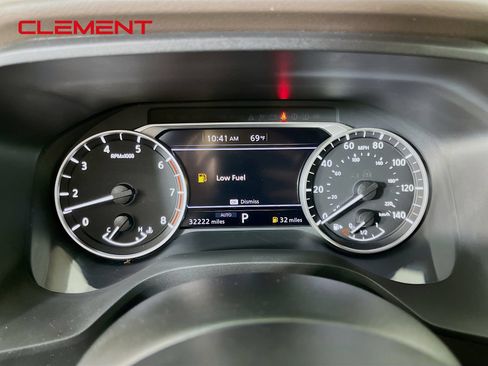 Used 2023 Nissan Rogue SV AWD/4WD image 18