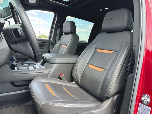 Used 2024 GMC Sierra 2500 AT4 w/ AT4 Preferred Package image 11