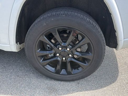 Used 2021 Jeep Grand Cherokee Laredo X AWD/4WD image 20