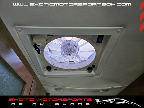 Used 2017 Mercedes-Benz Sprinter 3500 image 33
