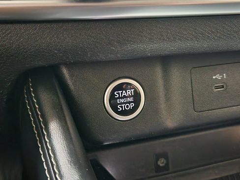 Used 2023 Nissan Rogue Platinum w/ Platinum Premium Package AWD/4WD image 29