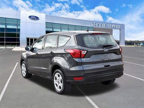Used 2019 Ford Escape S image 2