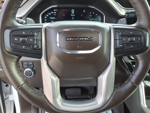 Used 2024 GMC Sierra 1500 Denali w/ Denali Reserve Package image 18