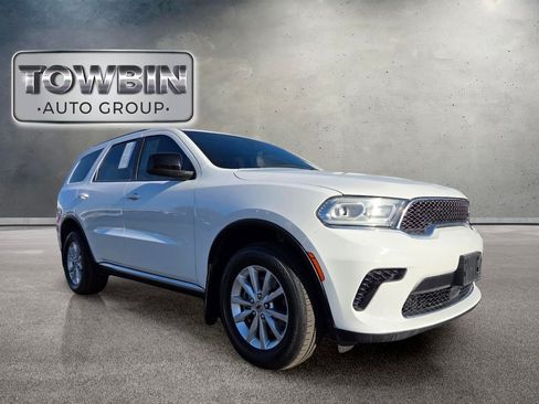Used 2023 Dodge Durango SXT Launch Edition AWD/4WD image 2