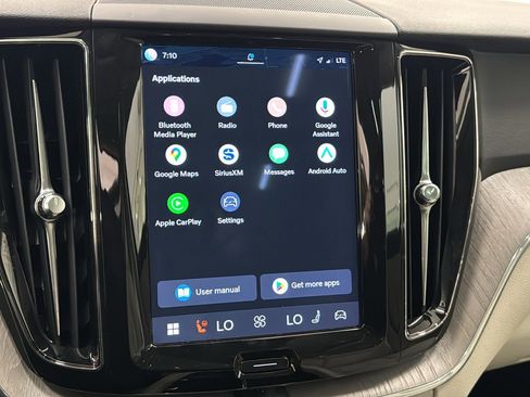 Used 2023 Volvo XC60 B5 Plus w/ Climate Package image 17