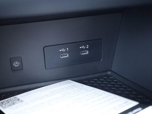 New 2026 Nissan Pathfinder SL image 17