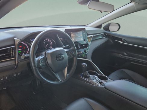 Used 2022 Toyota Camry SE image 24