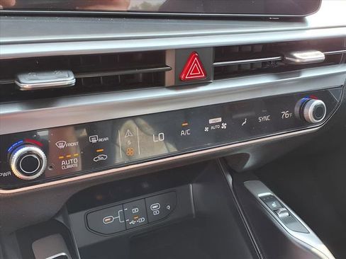 New 2025 Kia Sorento S w/ Panoramic Sunroof Package FWD image 10