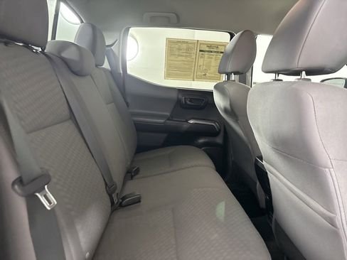 Used 2021 Toyota Tacoma SR5 RWD image 23