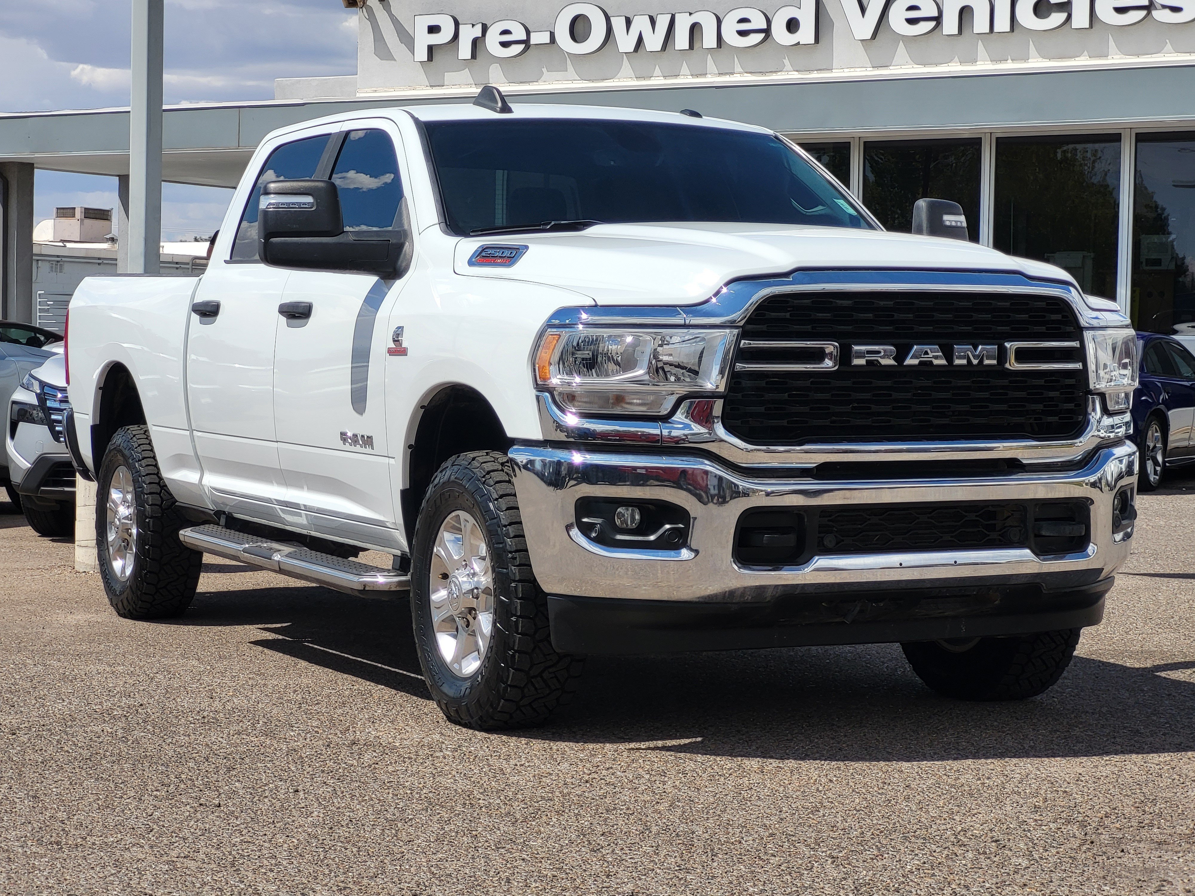 Used 2024 RAM 2500 Big Horn w/ Off Road Package AWD/4WD image 3