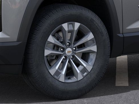 New 2026 Chevrolet Equinox LT w/ Convenience Package II AWD/4WD image 33