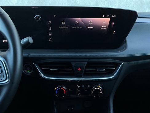 Used 2025 Buick Encore GX Preferred image 25