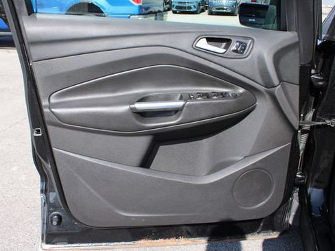 Used 2014 Ford Escape Titanium w/ Equipment Group 401A FWD image 10