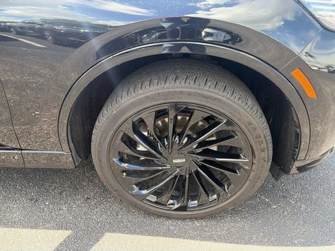 Used 2025 Lincoln Aviator Reserve w/ Jet Appearance Package AWD/4WD image 9