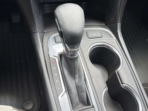 Used 2024 Chevrolet Equinox LT AWD/4WD image 29