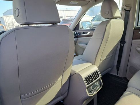 New 2026 Volkswagen Atlas SEL Premium R-Line image 24