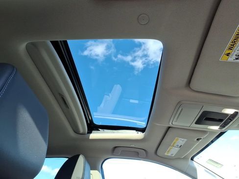 Used 2024 Honda CR-V EX-L image 7