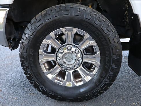Used 2019 Ford F350 Lariat w/ Tow Technology Bundle AWD/4WD image 37