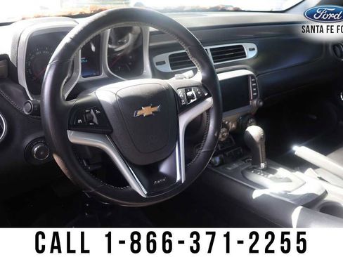 Used 2015 Chevrolet Camaro SS RWD image 7
