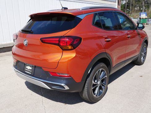Used 2023 Buick Encore GX Essence w/ Advanced Technology Package image 7