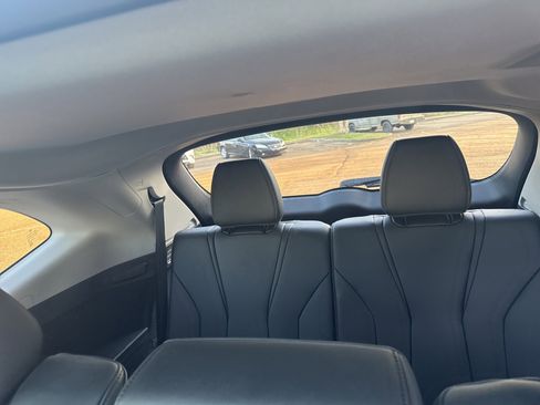 Used 2022 Acura MDX FWD image 22