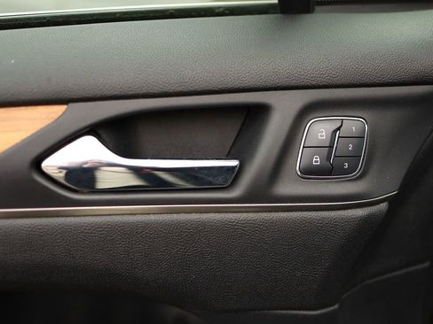 Used 2015 Lincoln MKC AWD w/ Equipment Group 102A Reserve image 11