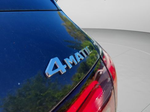 Used 2026 Mercedes-Benz GLC 300 4MATIC image 9