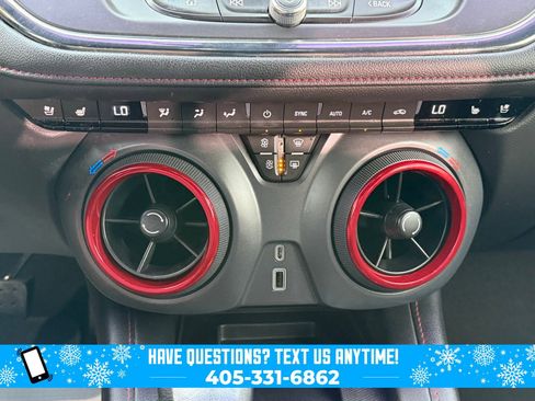 Used 2021 Chevrolet Blazer RS w/ Enhanced Convenience Package image 17