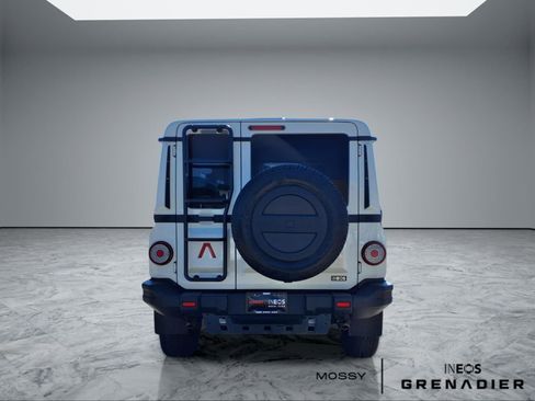 Used 2024 INEOS Grenadier Fieldmaster Edition image 6