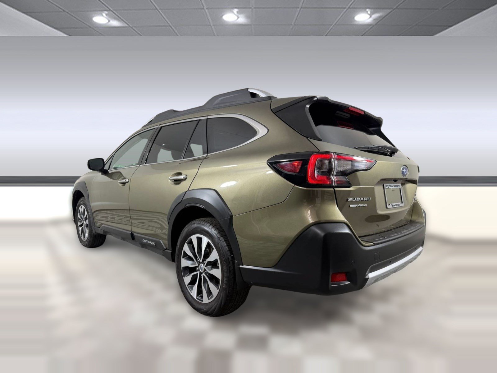 Used 2025 Subaru Outback Touring XT AWD/4WD image 3