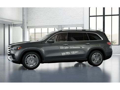 New 2026 Mercedes-Benz GLS 450 4MATIC image 36