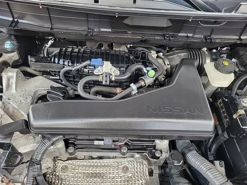 Used 2017 Nissan Rogue S image 20