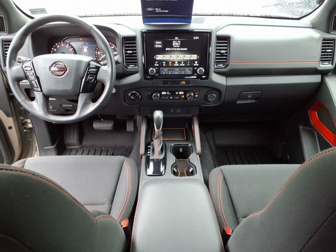 Used 2022 Nissan Frontier PRO-4X w/ Off-Road Protection Package AWD/4WD image 15