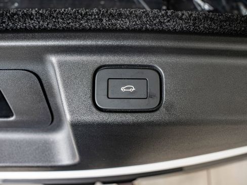 New 2026 Land Rover Range Rover SE AWD/4WD image 37