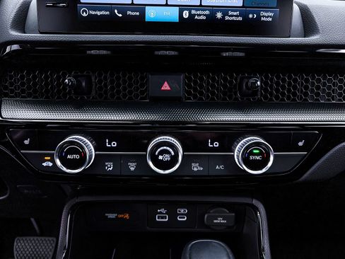 Used 2024 Honda CR-V Sport Touring image 25