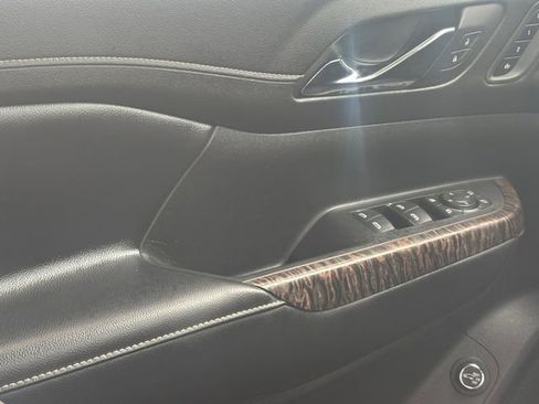 Used 2020 GMC Acadia Denali FWD image 31
