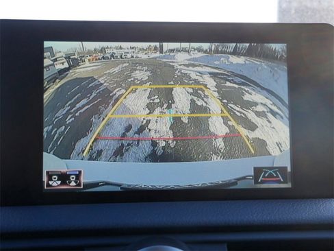 Used 2021 Lexus IS 350 F Sport image 19