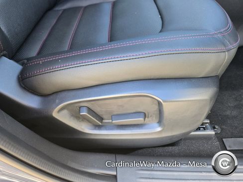 Used 2025 MAZDA CX-5 Carbon Edition image 13