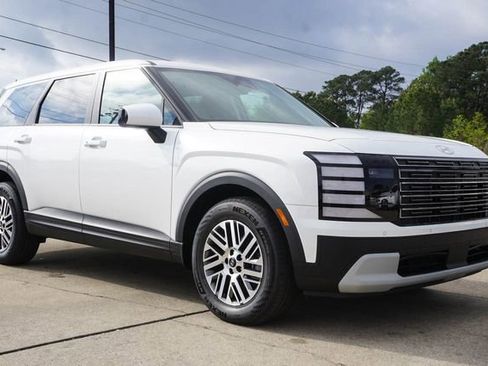 New 2026 Hyundai Palisade SE FWD image 2