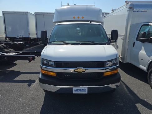 New 2025 Chevrolet Express 3500 w/ Power Convenience Package RWD image 6