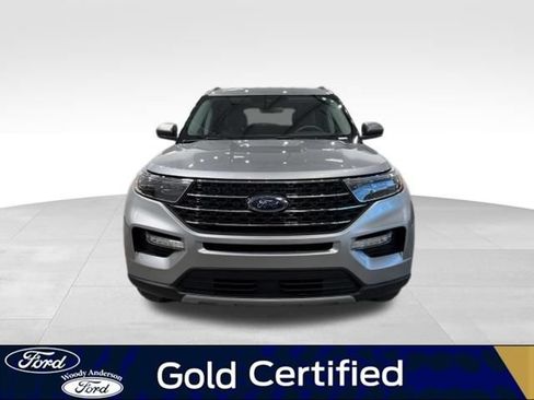 Certified 2024 Ford Explorer XLT w/ Equipment Group 202A AWD/4WD image 4