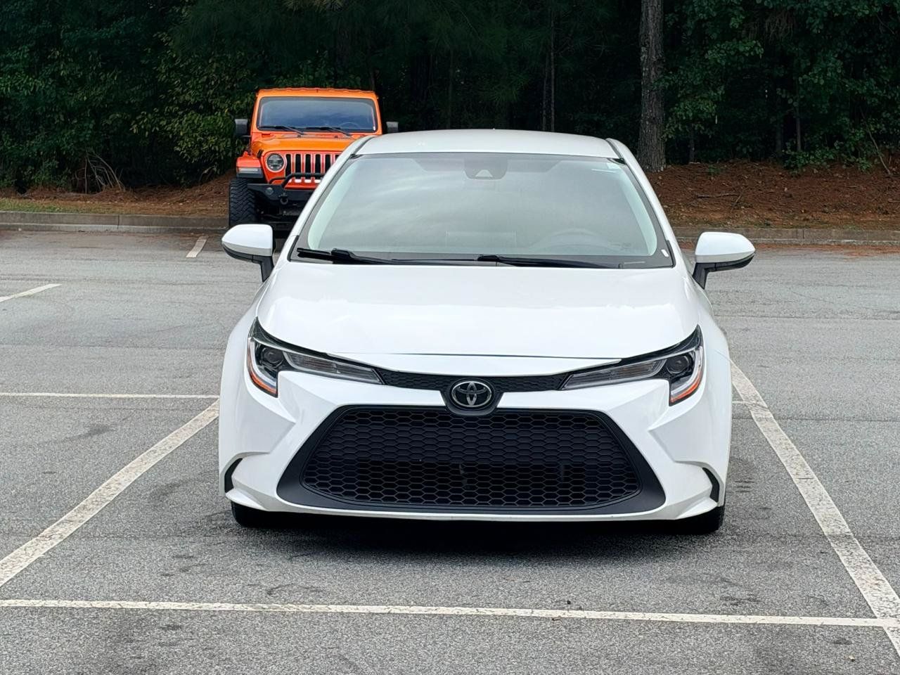 Used 2021 Toyota Corolla LE FWD image 4