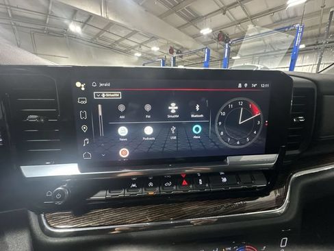 Used 2024 GMC Sierra 1500 Elevation AWD/4WD image 16