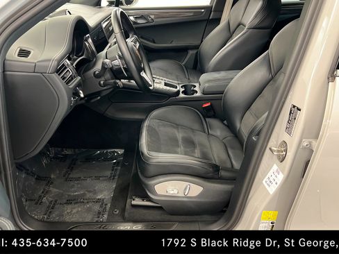 Used 2021 Porsche Macan GTS AWD/4WD image 17