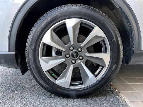 Used 2024 Ford Escape Platinum AWD/4WD image 31