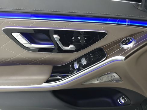 Certified 2023 Mercedes-Benz S 580 4MATIC Sedan image 6