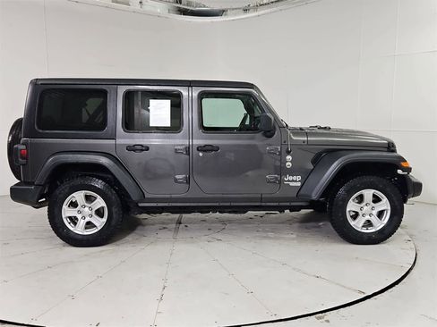 Used 2020 Jeep Wrangler Unlimited Sport S image 7